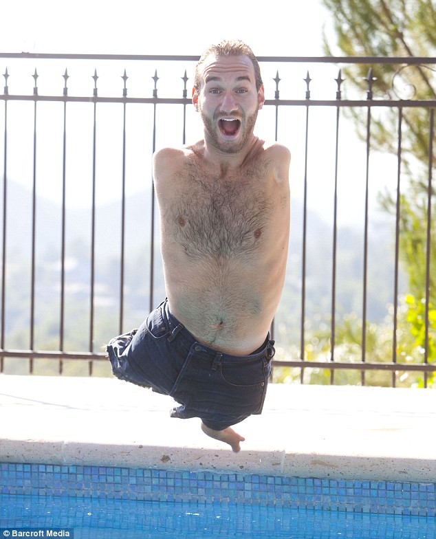 Nicholas James Vujicic - A man without hands and legs