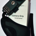 Mennon DSLR camera grip